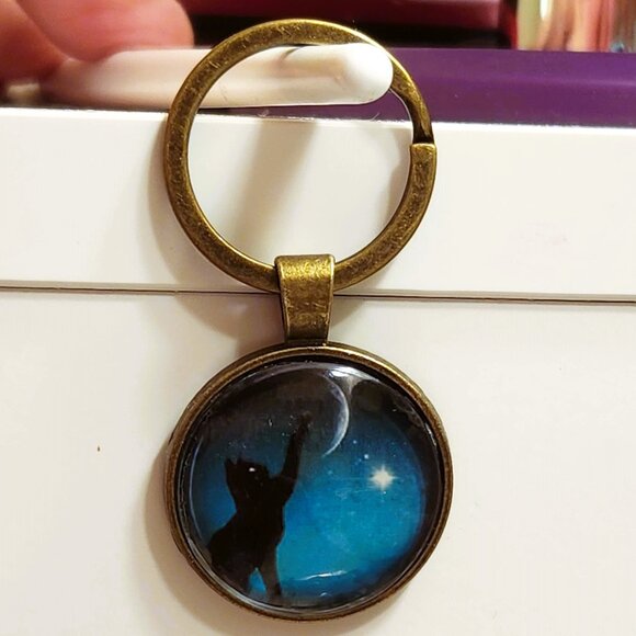😻 CAT Moon Key Chain Ring Holder Small size NEW - Picture 1 of 7